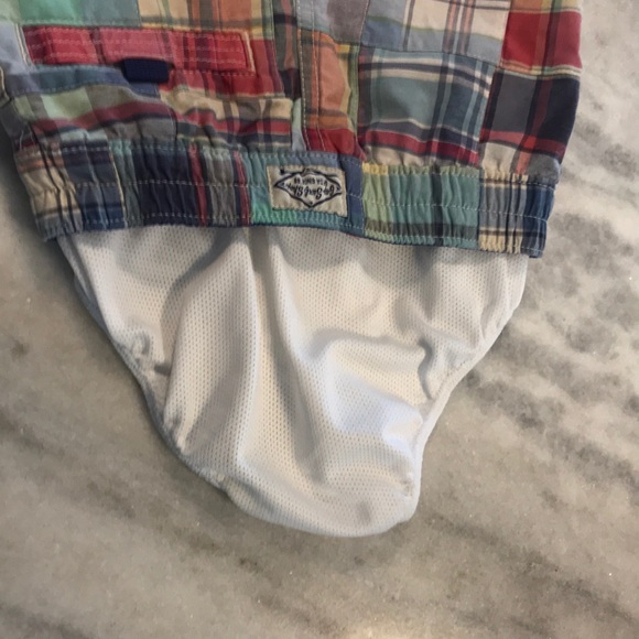 GAP Boys Plaid Swim Trunks, Size 3 - Picture 6 of 7